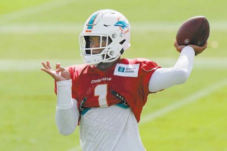Not yet Tua time: Fitzpatrick to remain Dolphins’ starter for game vs. Niners